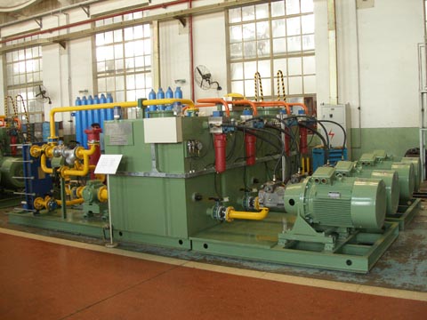 首泰4300寬厚板液壓系統(tǒng)